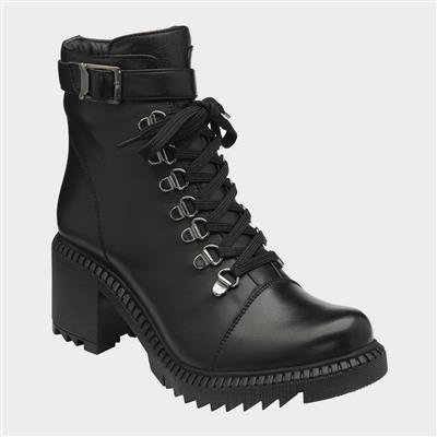 Virginia Womens Black Heeled Lace Up Boots
