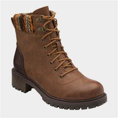 Hickory Womens Tan Ankle Boots
