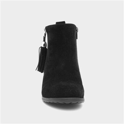 Womens Black Heeled Tassel Ankle Boot