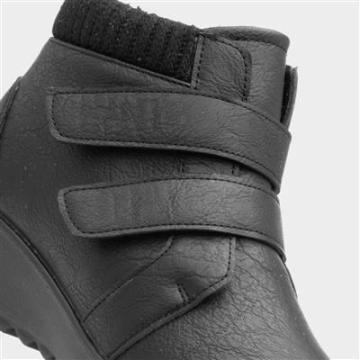 Womens Black Easy Fasten Boot