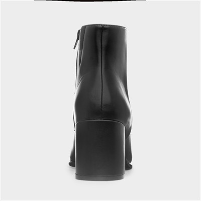 Womens Black Block Heel Zip Up Ankle Boot