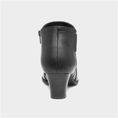 Ivy Women Black Heeled Ankle Boot