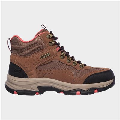 Trego Base Camp Womens Boot in Tan