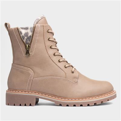 Nevada Womens Beige Lace Up Boot