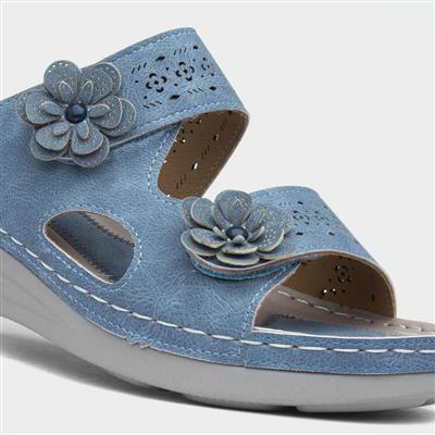 Madeira Womens Blue Sandal