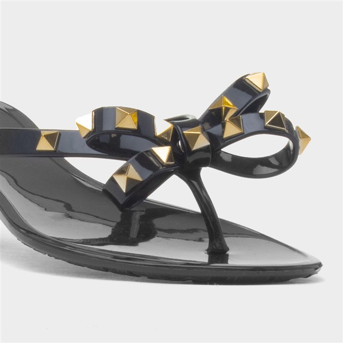 Pearl Womens Black Toe Post Slip On Sandal