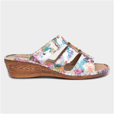 Claudia Womens White Floral Sandal
