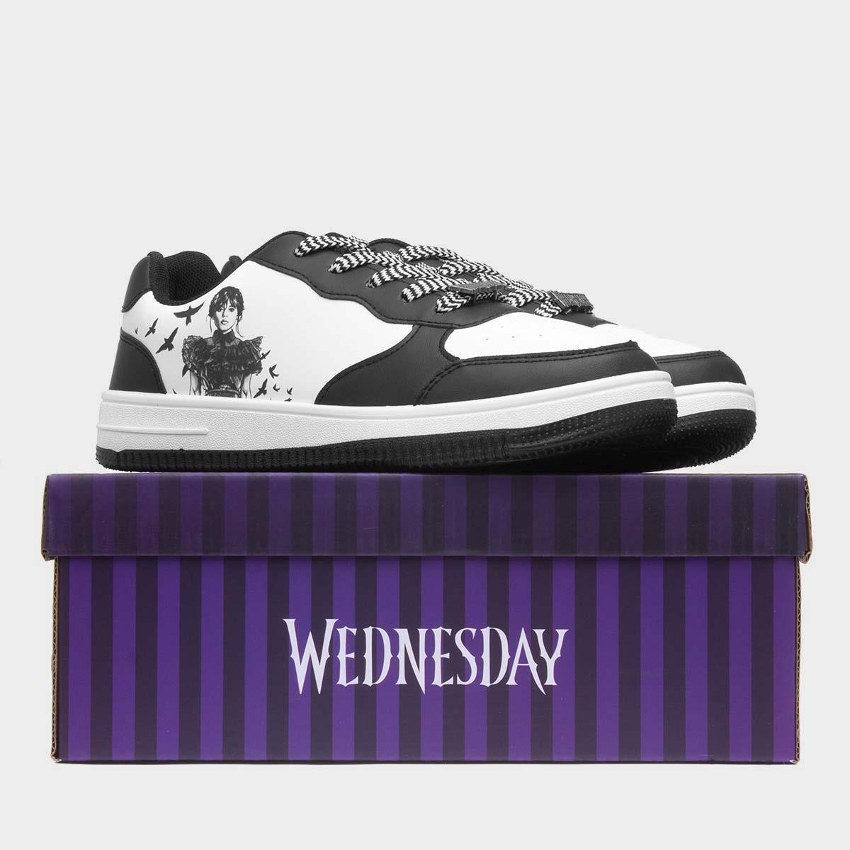 【美品】 Wednesday's Child　6016 Wednesday Figures 2,5