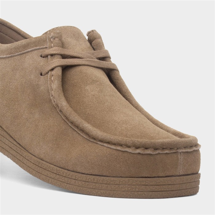 Mens Ecru Wallabee Suede Lace Up Shoe
