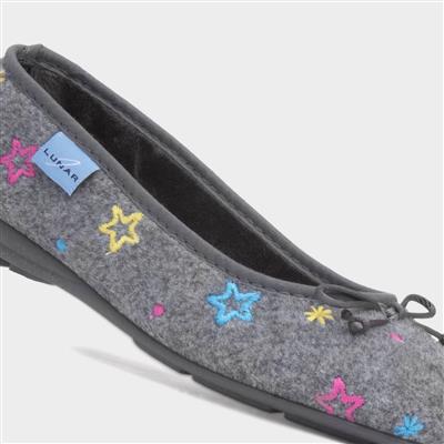 Berry Womens Grey Slipper