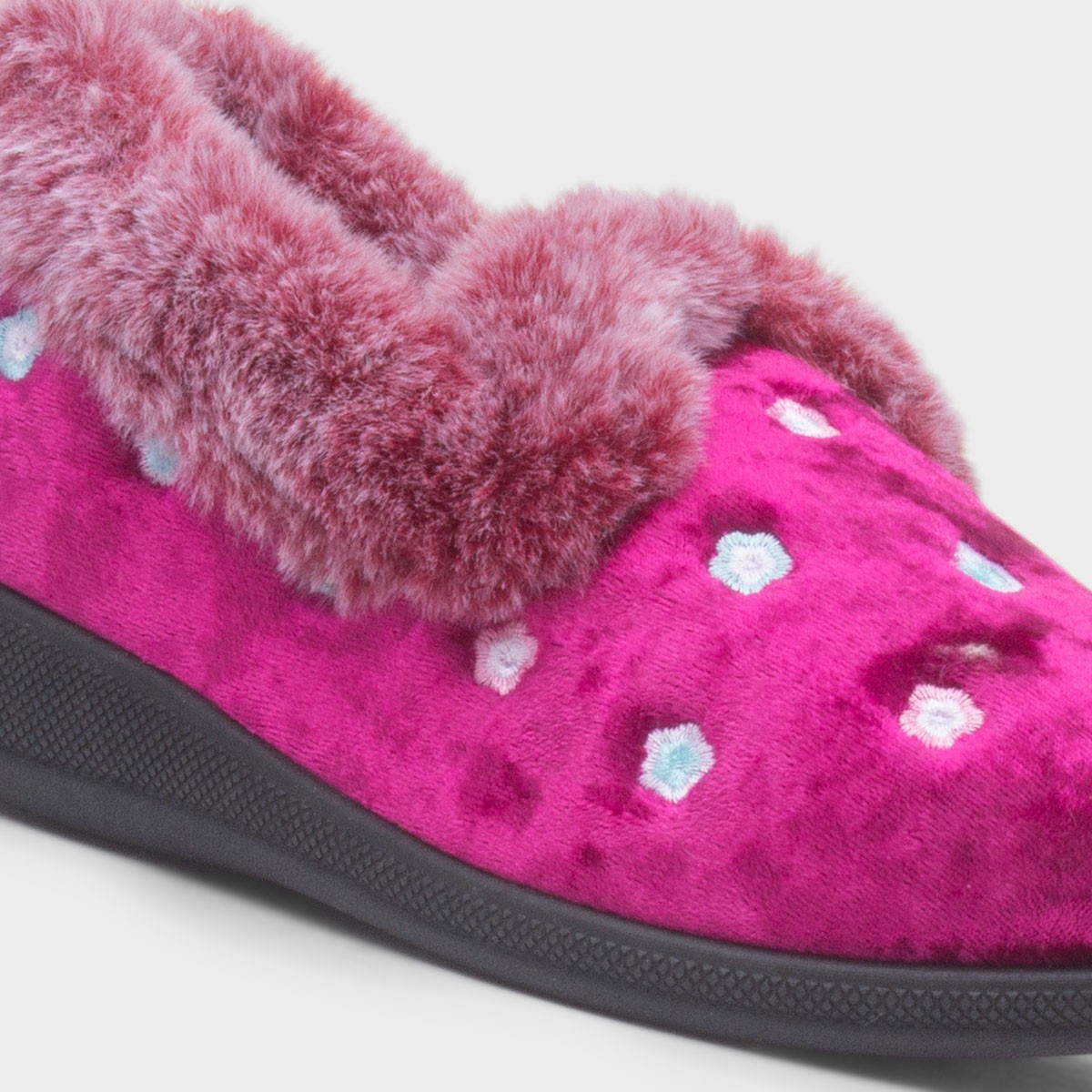 Sleepers Women's Jade Dotted Full Slippers - Size 8 US (Fuchsia/Multi)