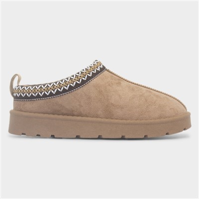 Chloe Womens Tan Clog Slippers