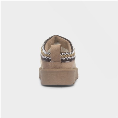 Chloe Womens Tan Clog Slippers