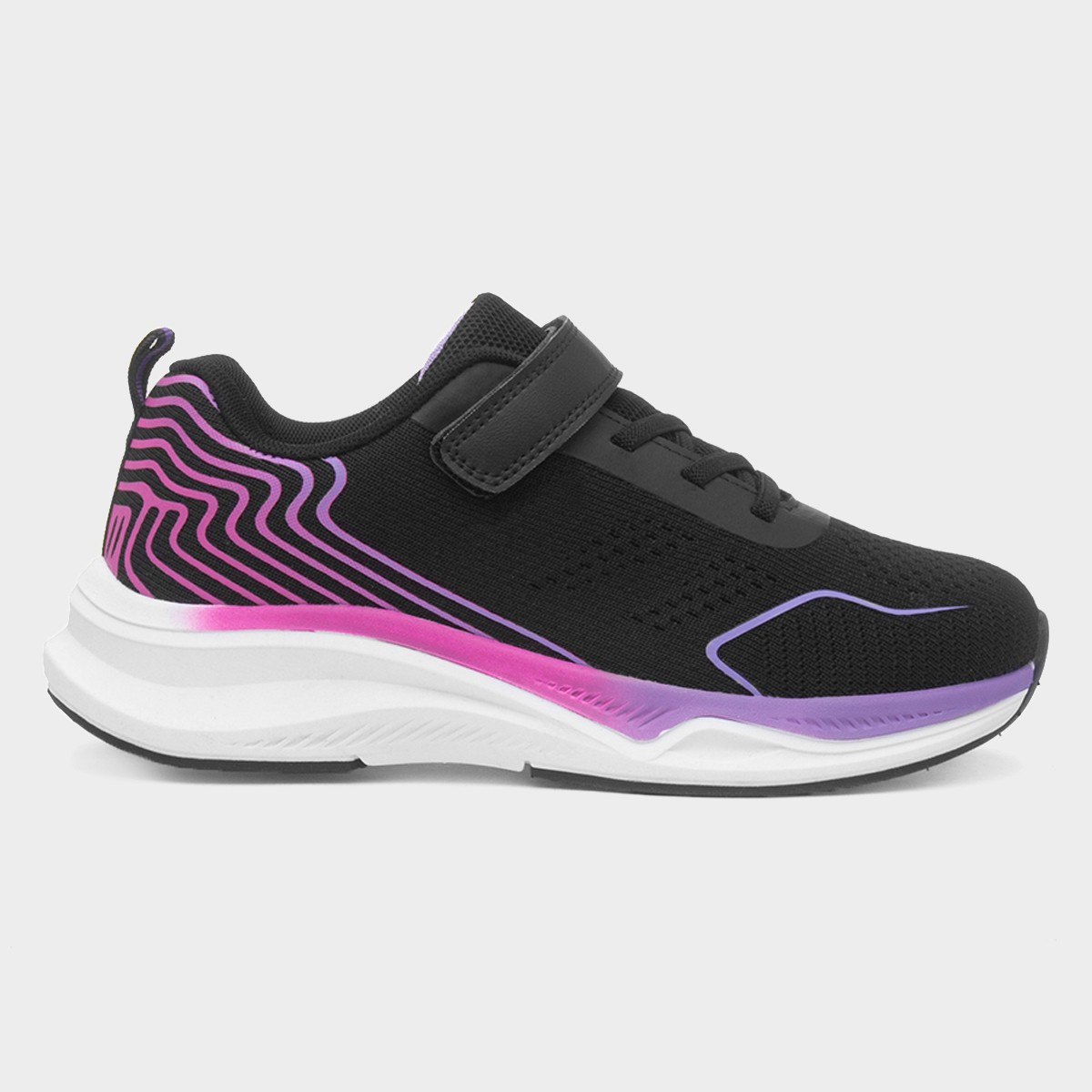 Quantum Kids Black Easy Fasten Trainer