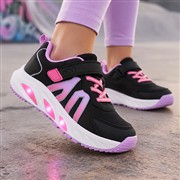 Osaga Moon Girls Black Light Up Trainer (Click For Details)