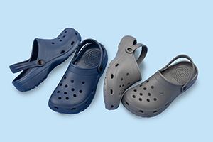 What are the best sandals for travelling?