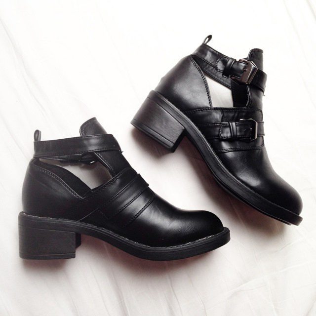 Chunky Ankle Boot 