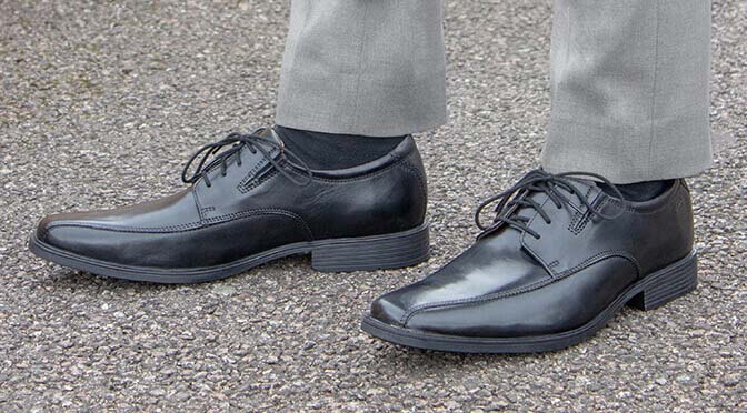 Wearing Black Shoes: A Style Guide for Men
