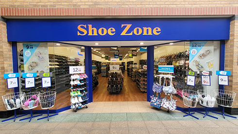 clarks outlet castleford