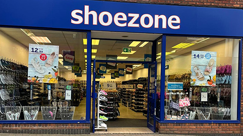 Shoe Shops in [Newcastle-u-Lyme] (1122) Shoe Zone