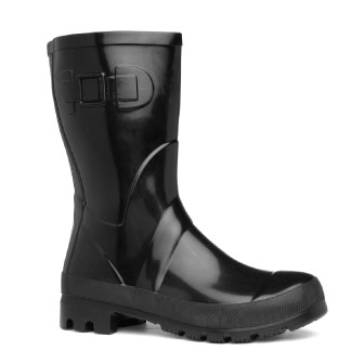 synthetic material boot